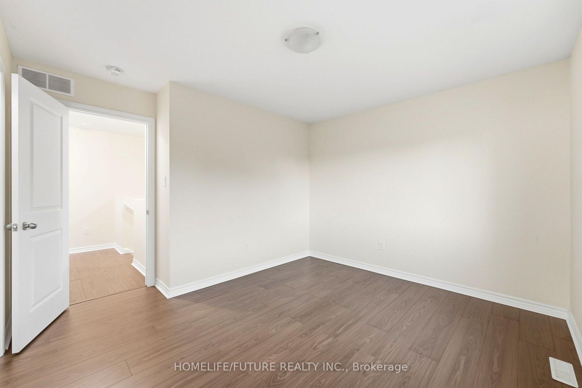 Photo 22 of 1357 Michael Circle, London, East D — HOMEH