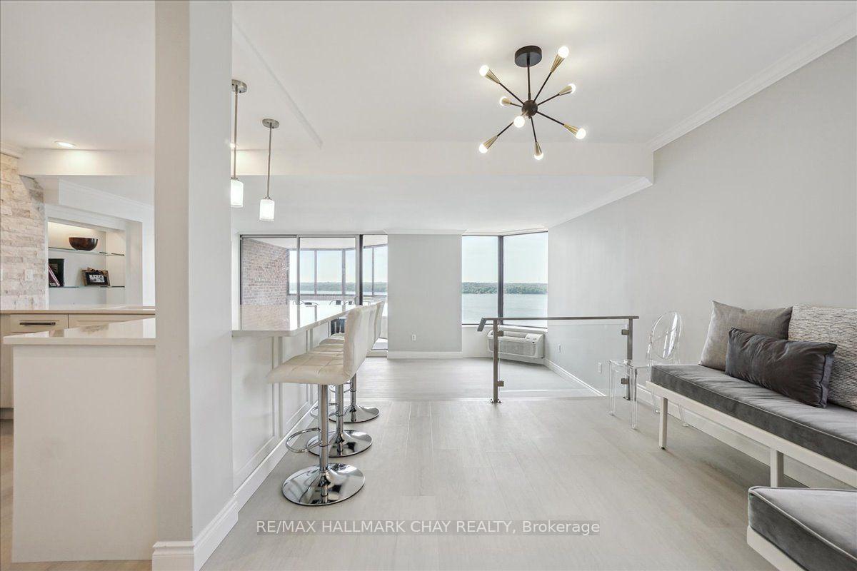 Photo 4 of Unit 1208, 181 Collier Street, Barrie, City Centre — HOMEH