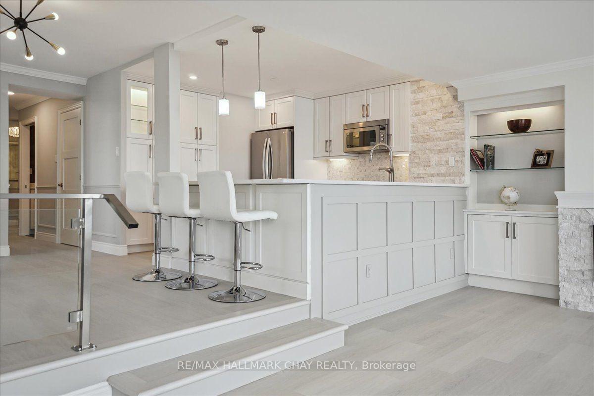 Photo 12 of Unit 1208, 181 Collier Street, Barrie, City Centre — HOMEH
