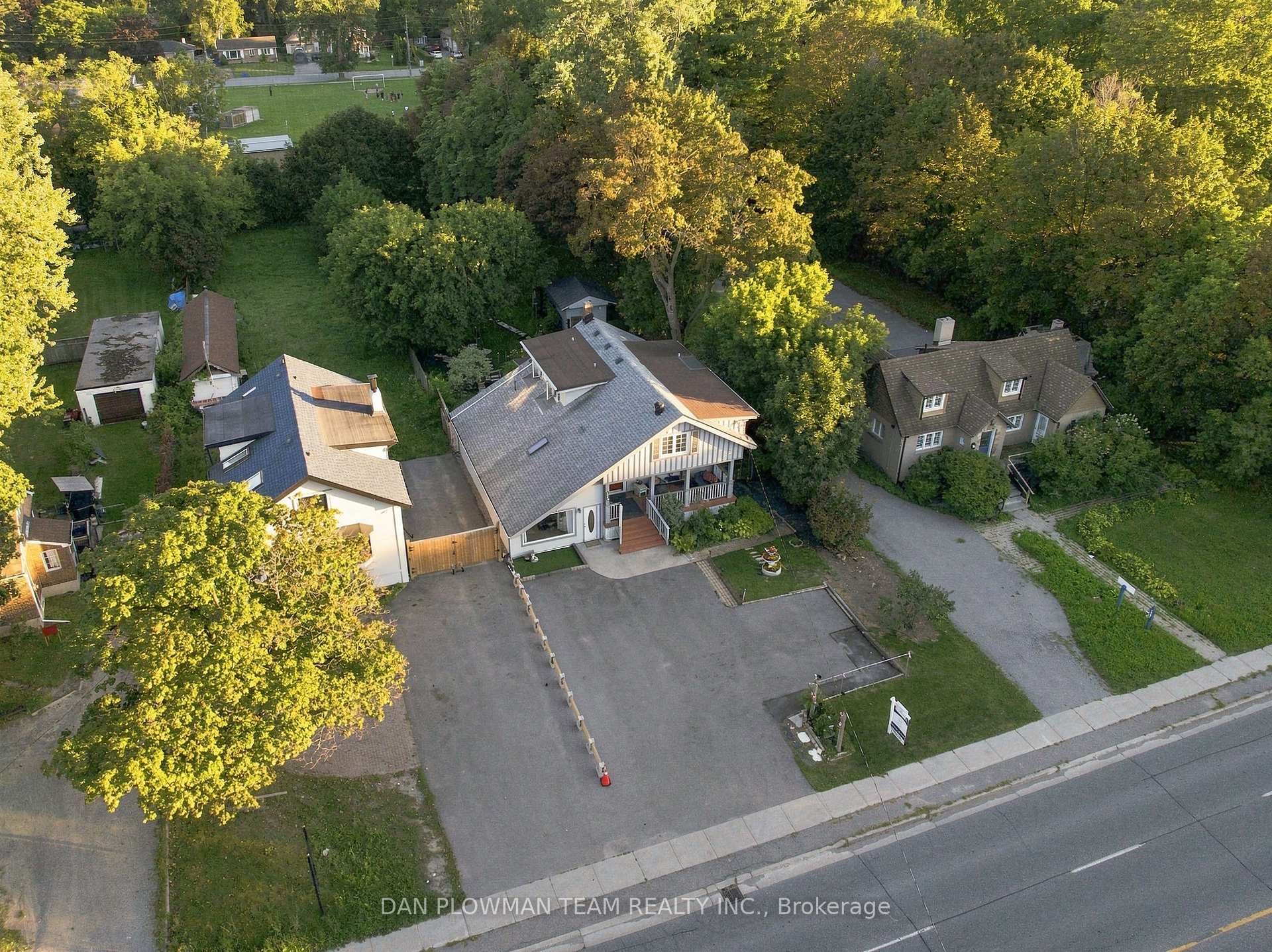 Photo 41 of 519 Kingston Road W, Ajax, Central West — HOMEH