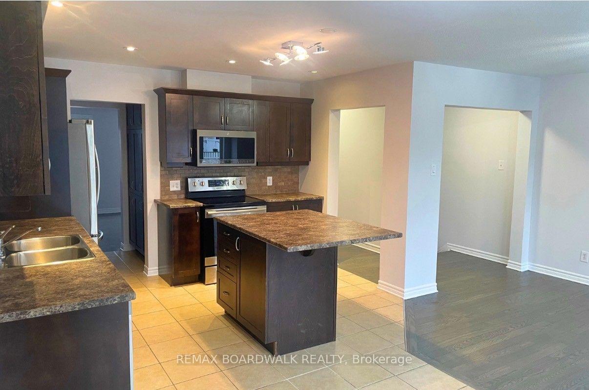 Photo 3 of 1736 Maple Grove Road, Ottawa, Stittsville (North) — HOMEH
