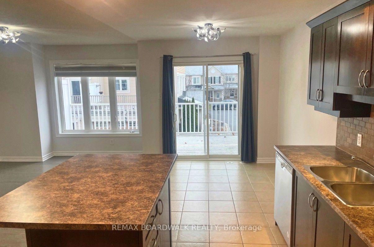 Photo 4 of 1736 Maple Grove Road, Ottawa, Stittsville (North) — HOMEH
