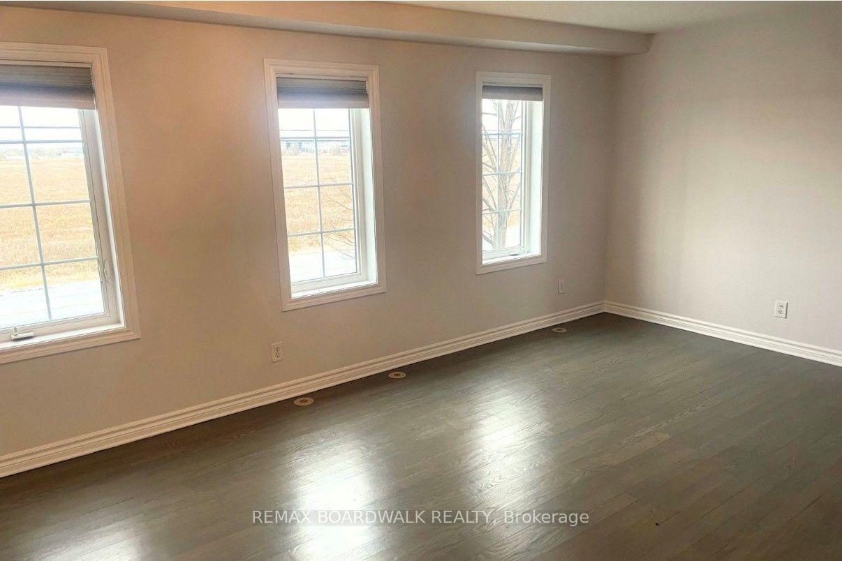 Photo 5 of 1736 Maple Grove Road, Ottawa, Stittsville (North) — HOMEH