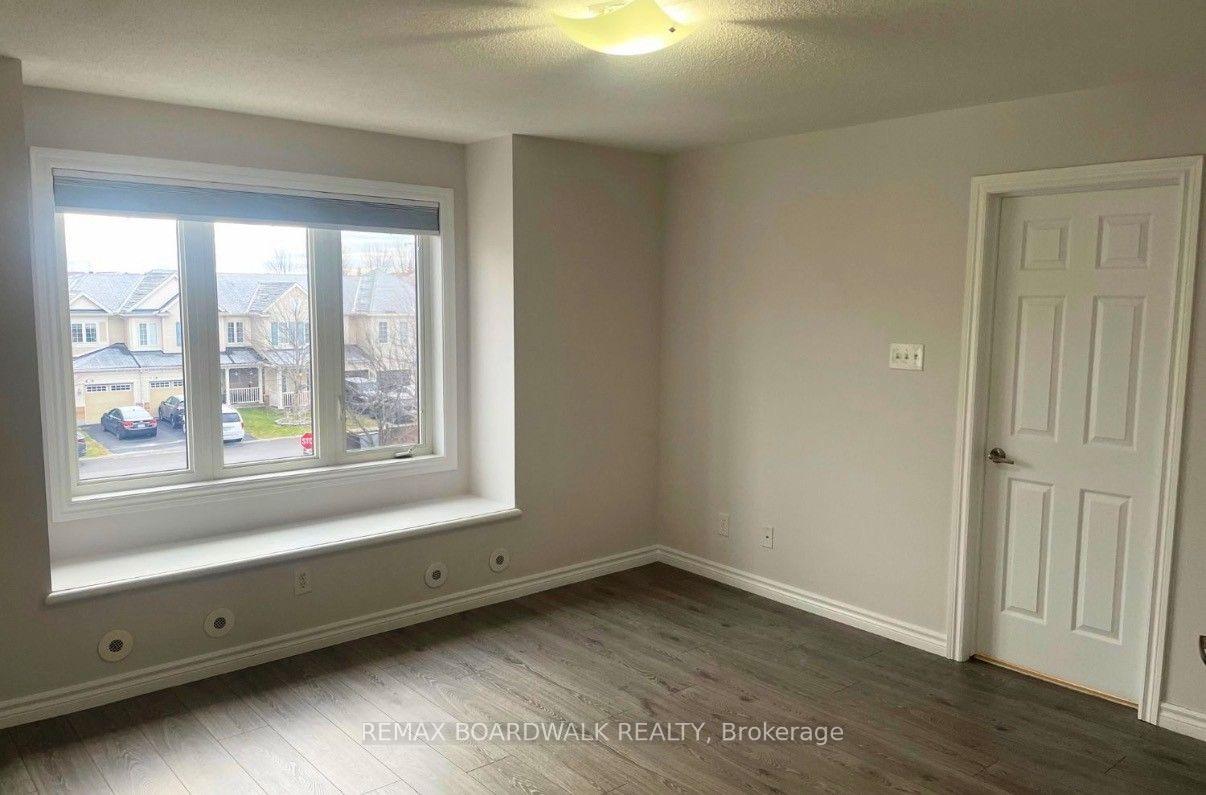 Photo 6 of 1736 Maple Grove Road, Ottawa, Stittsville (North) — HOMEH