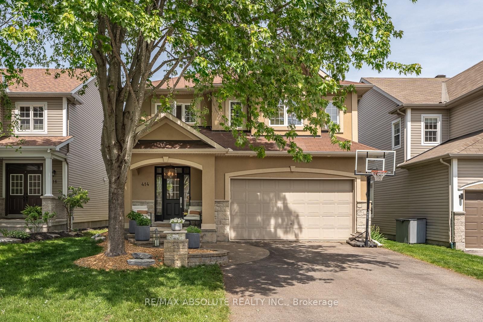 Photo of 414 Landswood Way