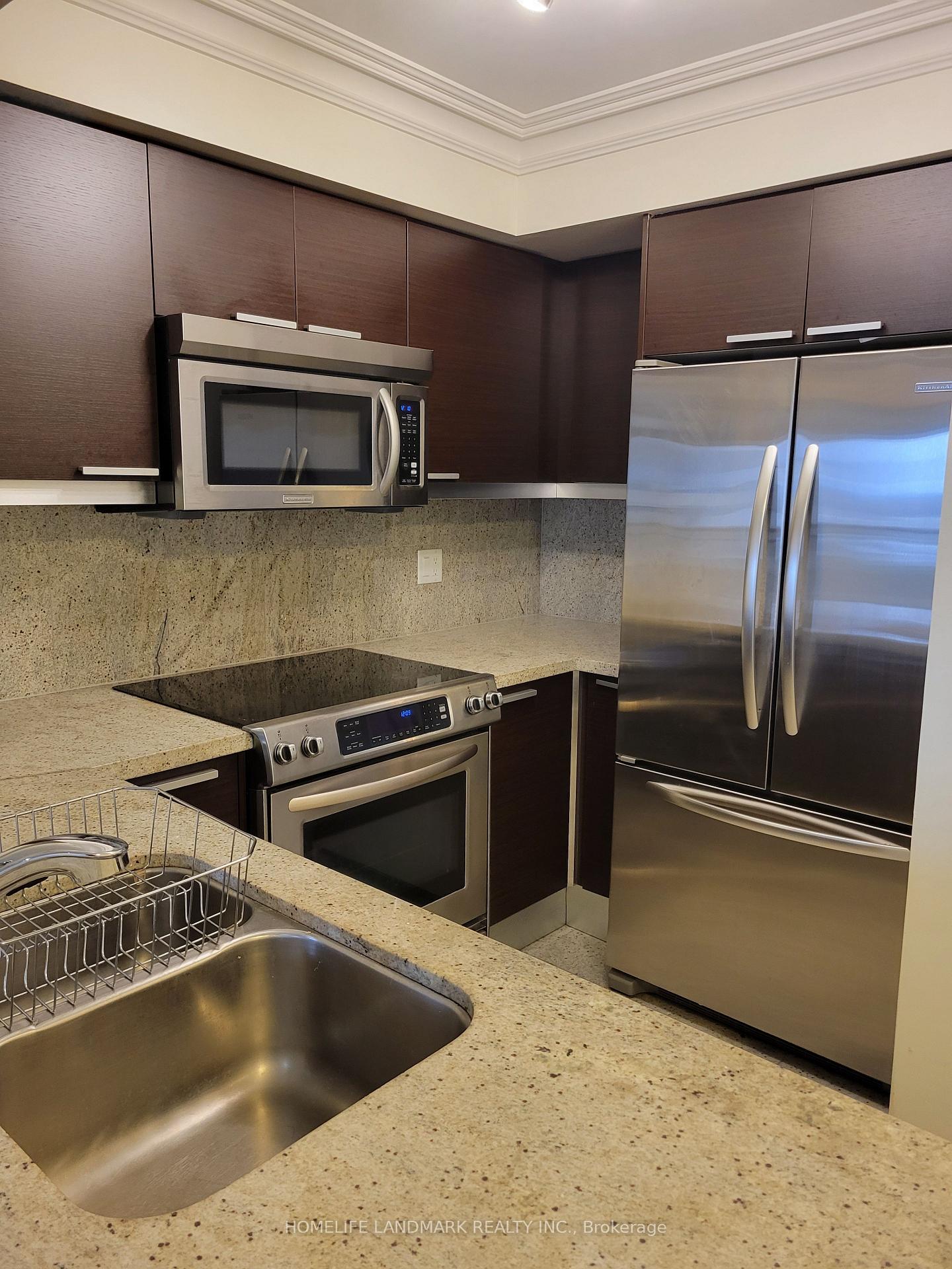 Photo 6 of Unit 503, 650 Sheppard Avenue E, North York, Bayview Village — HOMEH