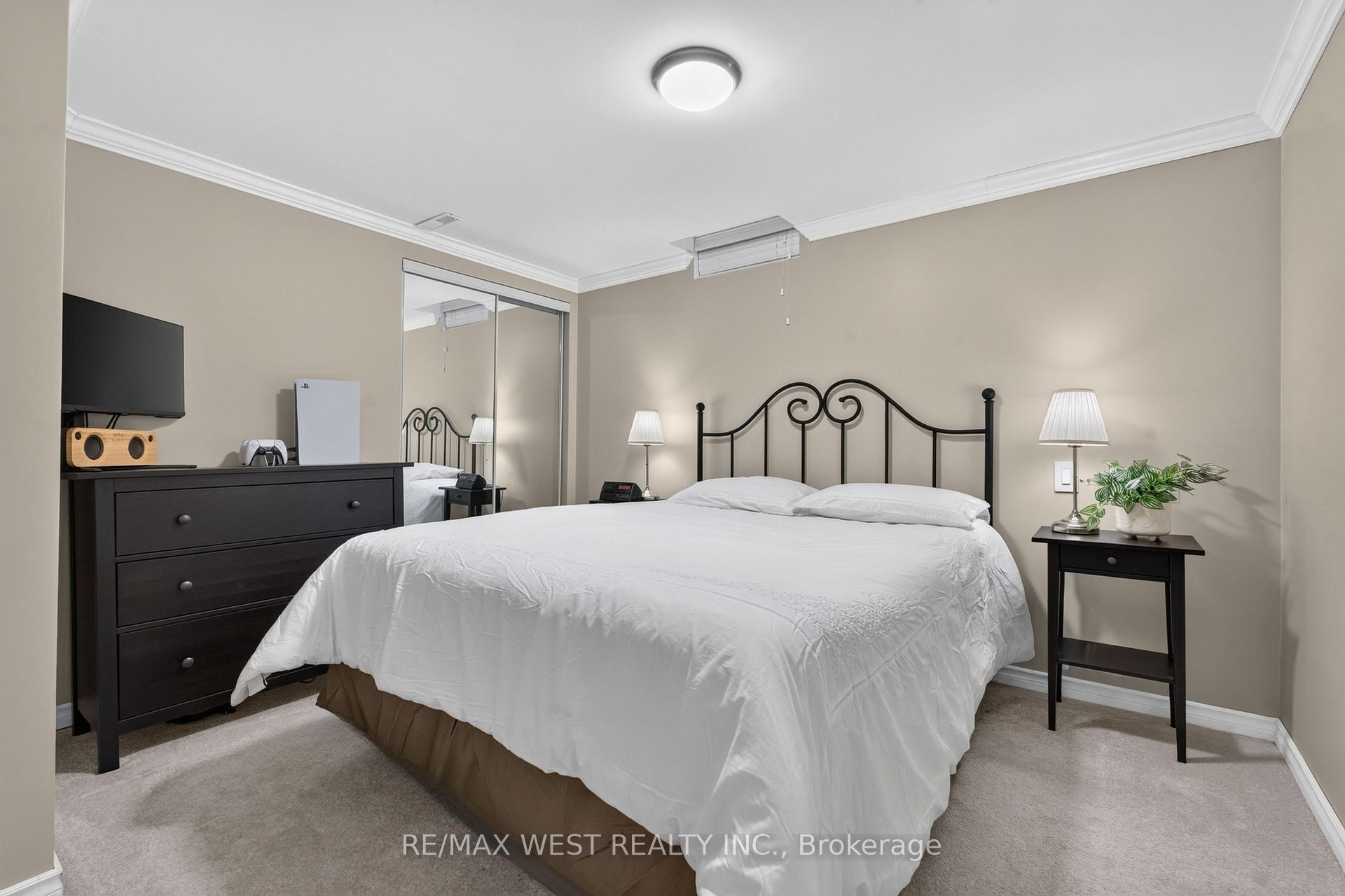 Photo 36 of 507 Alder Court, Pickering, Amberlea — HOMEH