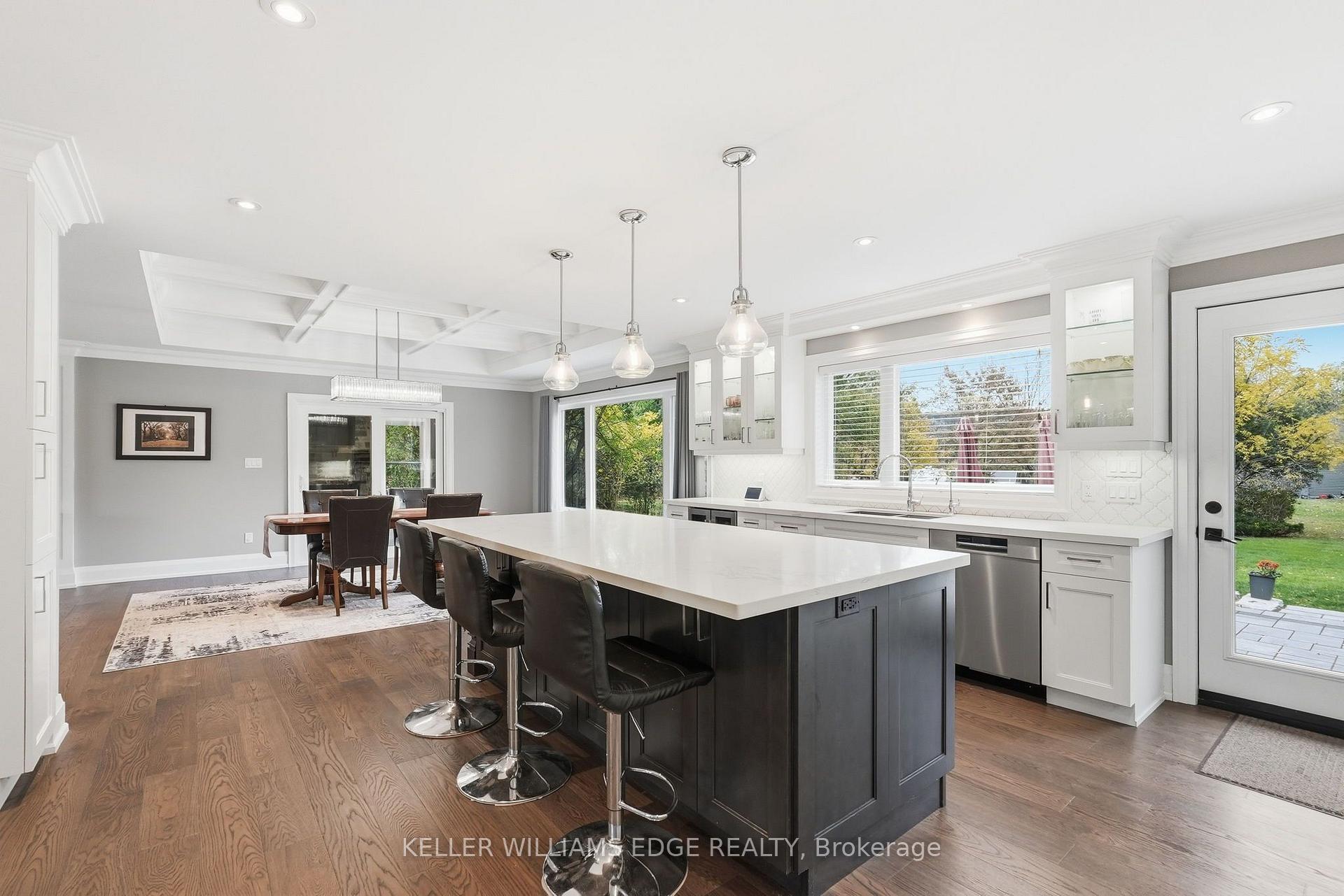 Photo 15 of 5448 Appleby Line, Burlington, Rural Burlington — HOMEH