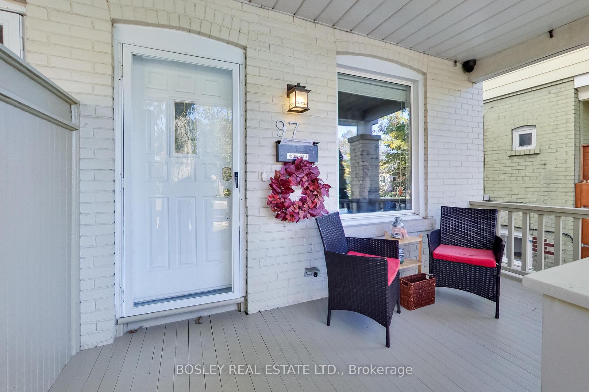 Photo 3 of 97 Oakcrest Avenue, Toronto, East End-Danforth — HOMEH