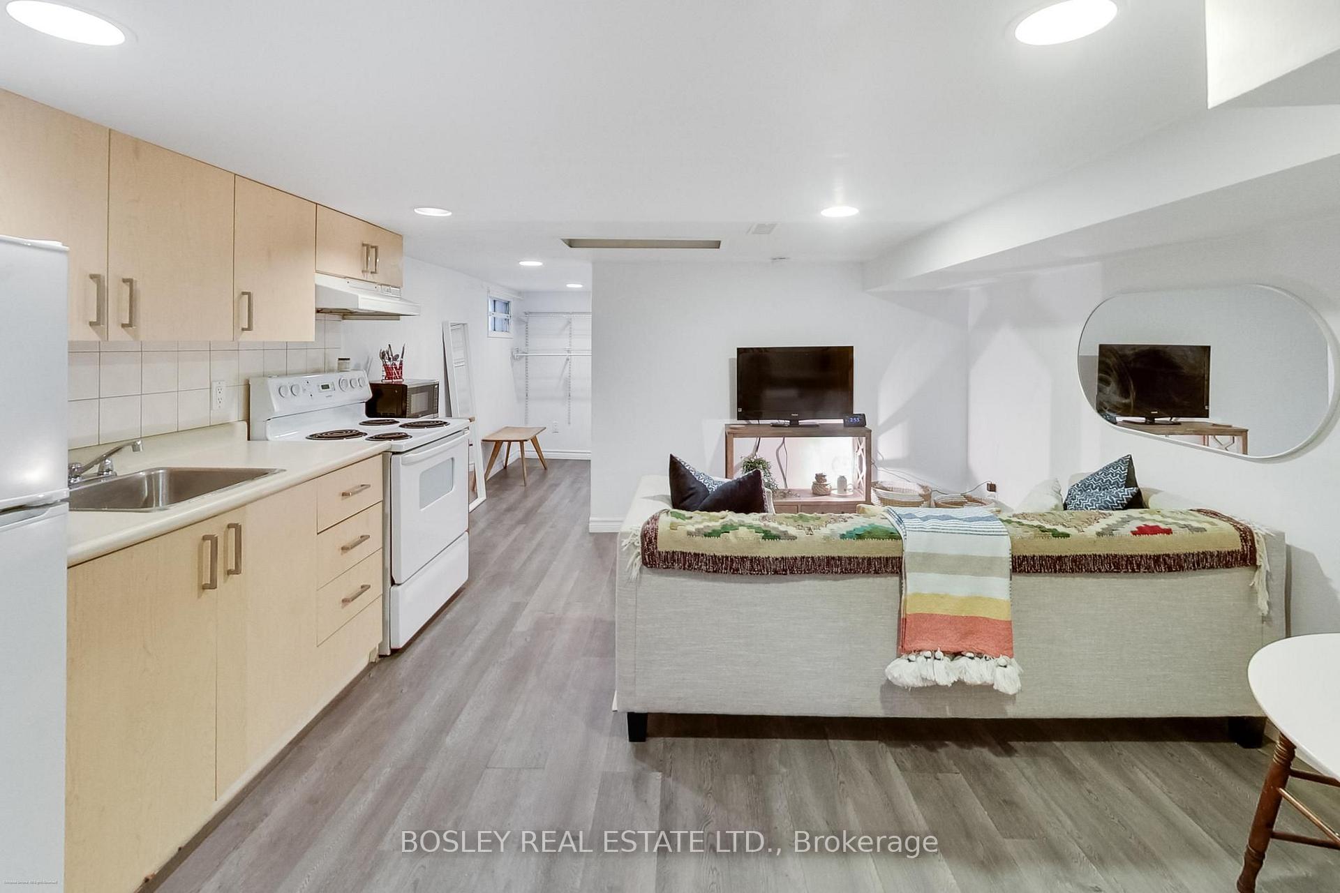 Photo 28 of 97 Oakcrest Avenue, Toronto, East End-Danforth — HOMEH