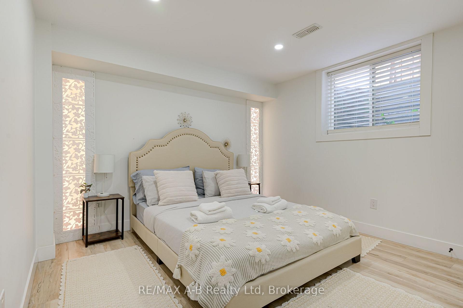 Photo 7 of 258 Bradshaw Drive, Stratford — HOMEH
