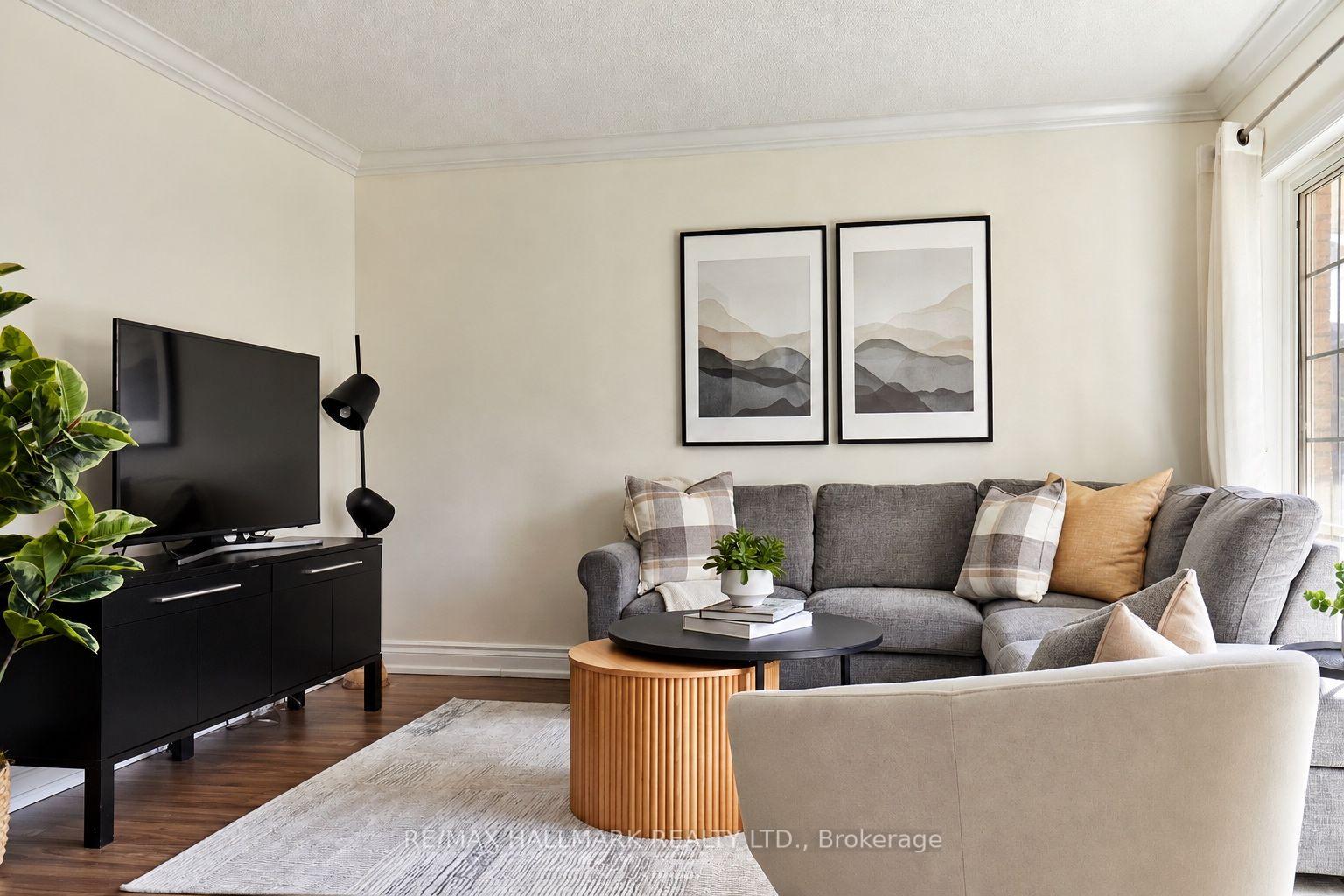 Photo 9 of Unit 305, 1400 The Esplanade Centre N, Pickering, Town Centre — HOMEH
