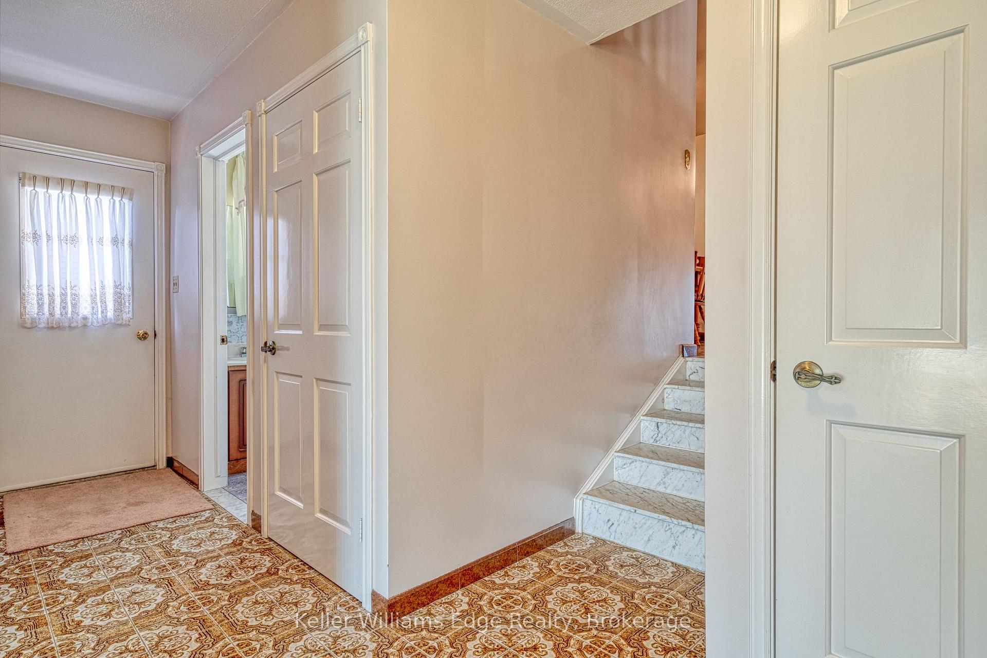 Photo 9 of 68 Ridley Drive, Hamilton, Quinndale — HOMEH