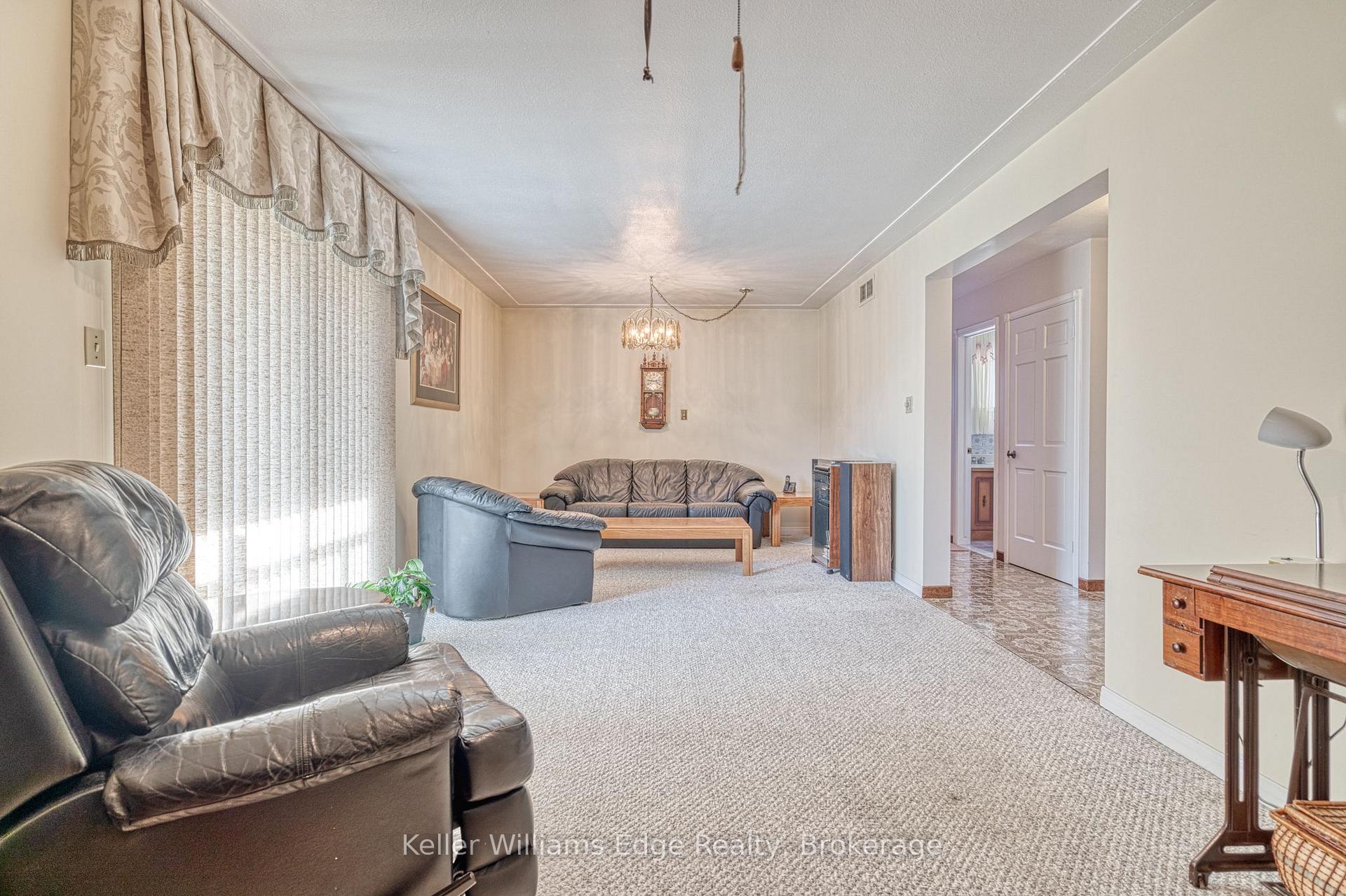 Photo 11 of 68 Ridley Drive, Hamilton, Quinndale — HOMEH