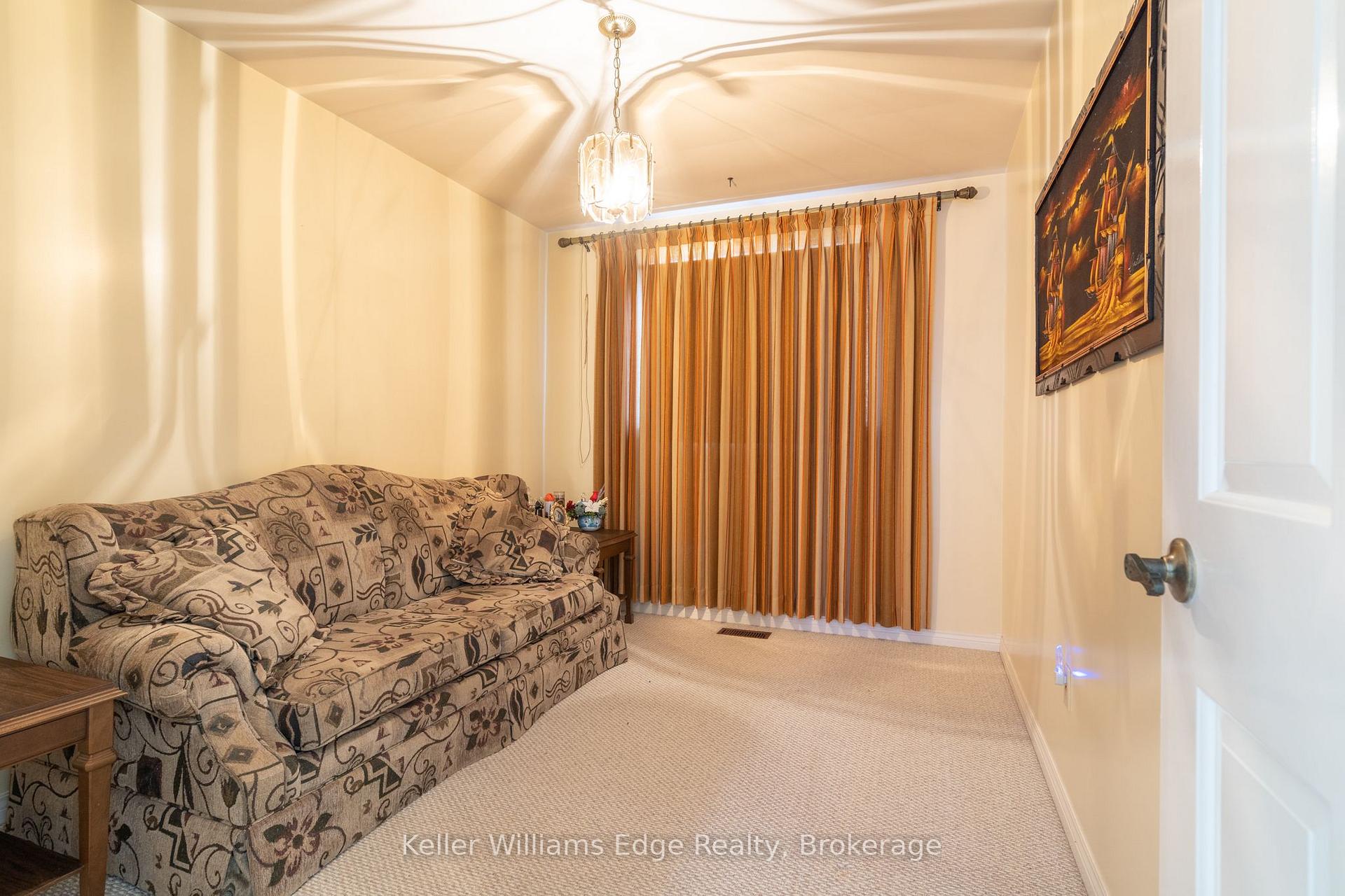 Photo 13 of 68 Ridley Drive, Hamilton, Quinndale — HOMEH