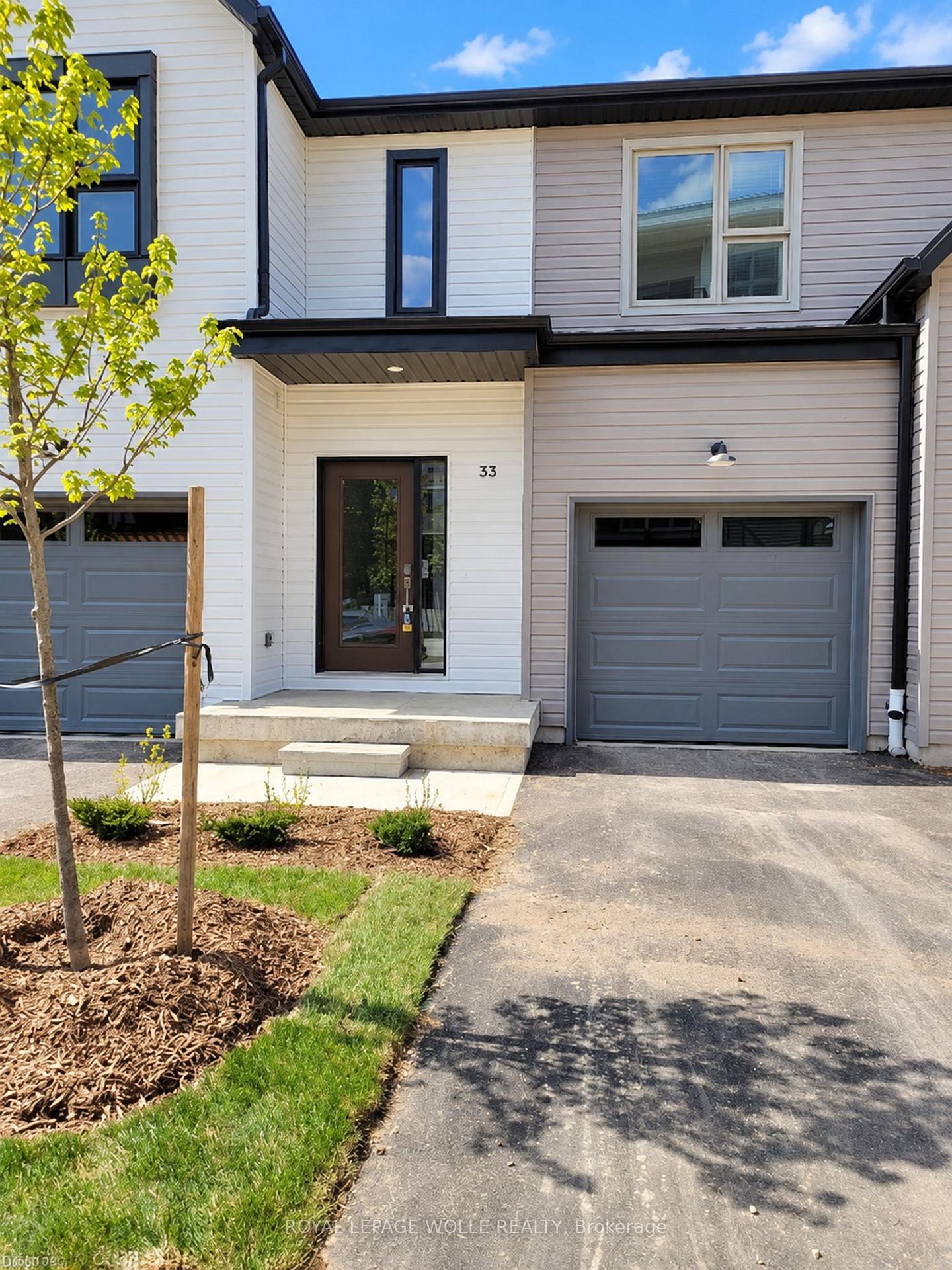 Photo of Unit 33, 110 Fergus Avenue