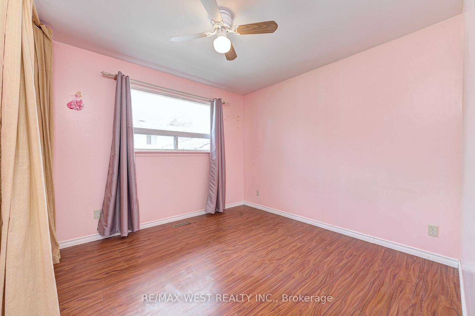 Photo 18 of Unit Upper Lvl, 18 Glenforest Road, Brampton, Northgate — HOMEH