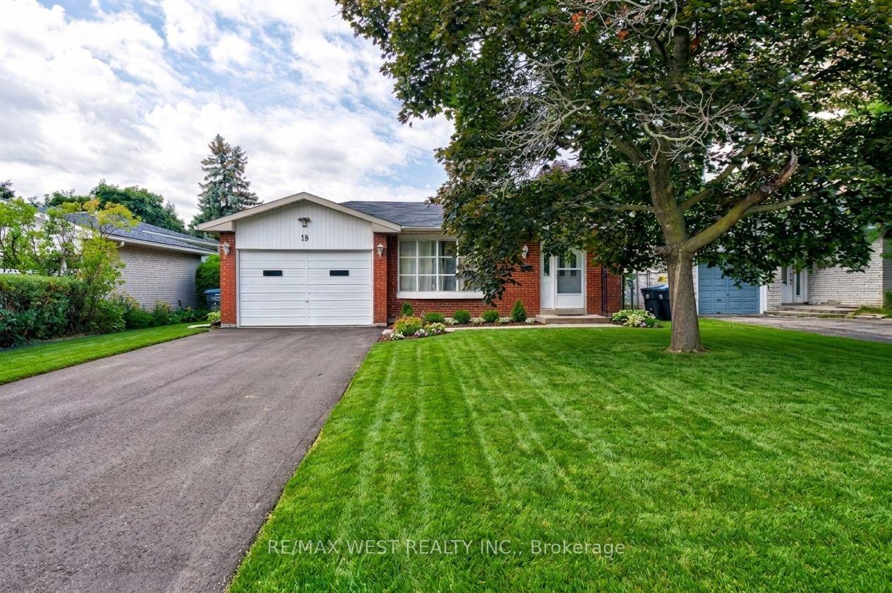 Photo 24 of Unit Upper Lvl, 18 Glenforest Road, Brampton, Northgate — HOMEH