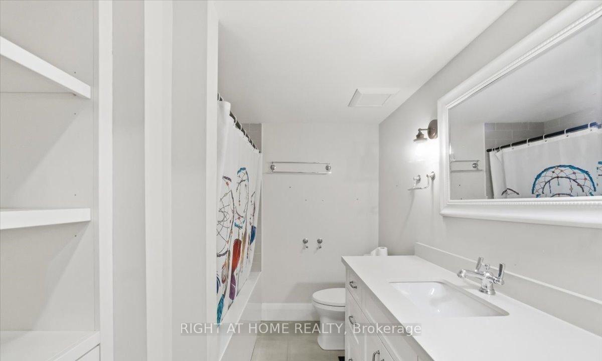 Photo 26 of 79 Wilson Street E, Oakville, Central — HOMEH