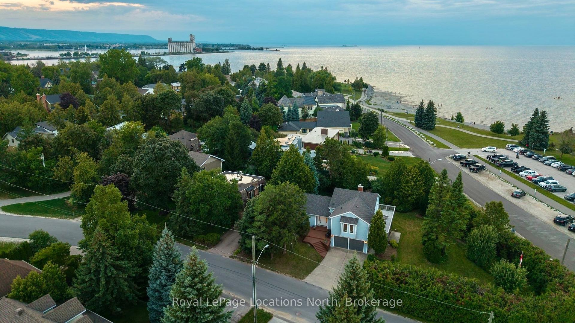 Photo of 97 & 99 Huron Street