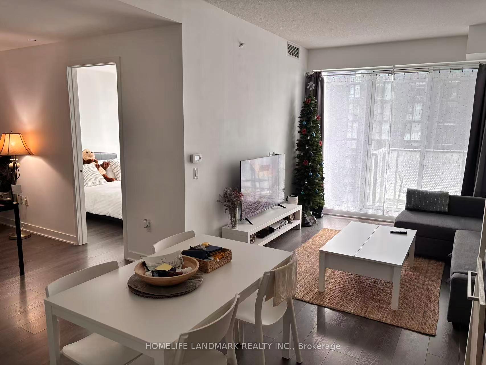 Photo 2 of Unit 2603, 125 Blue Jays Way, Toronto, Waterfront Communities — HOMEH