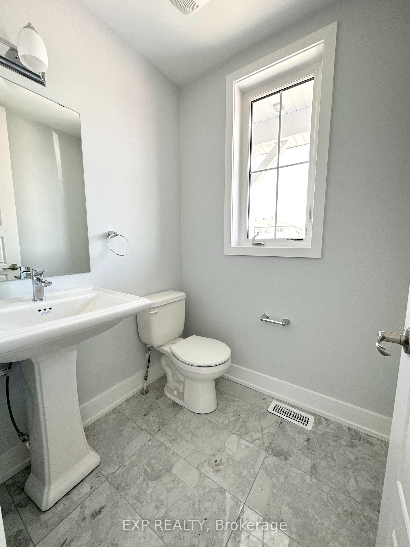 Photo 13 of 623 Cygnus Street, Ottawa, Barrhaven - Half Moon Bay — HOMEH