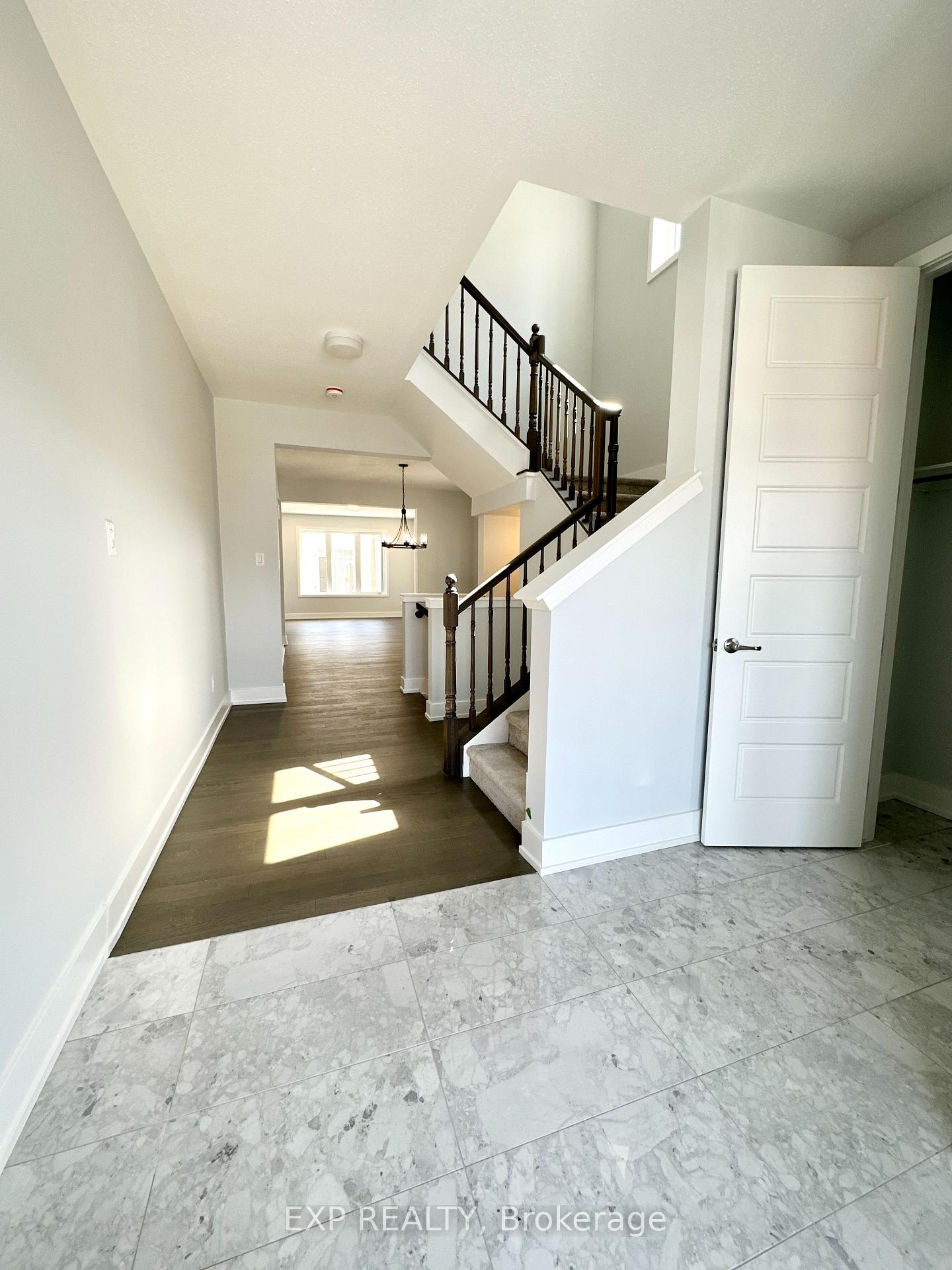 Photo 15 of 623 Cygnus Street, Ottawa, Barrhaven - Half Moon Bay — HOMEH