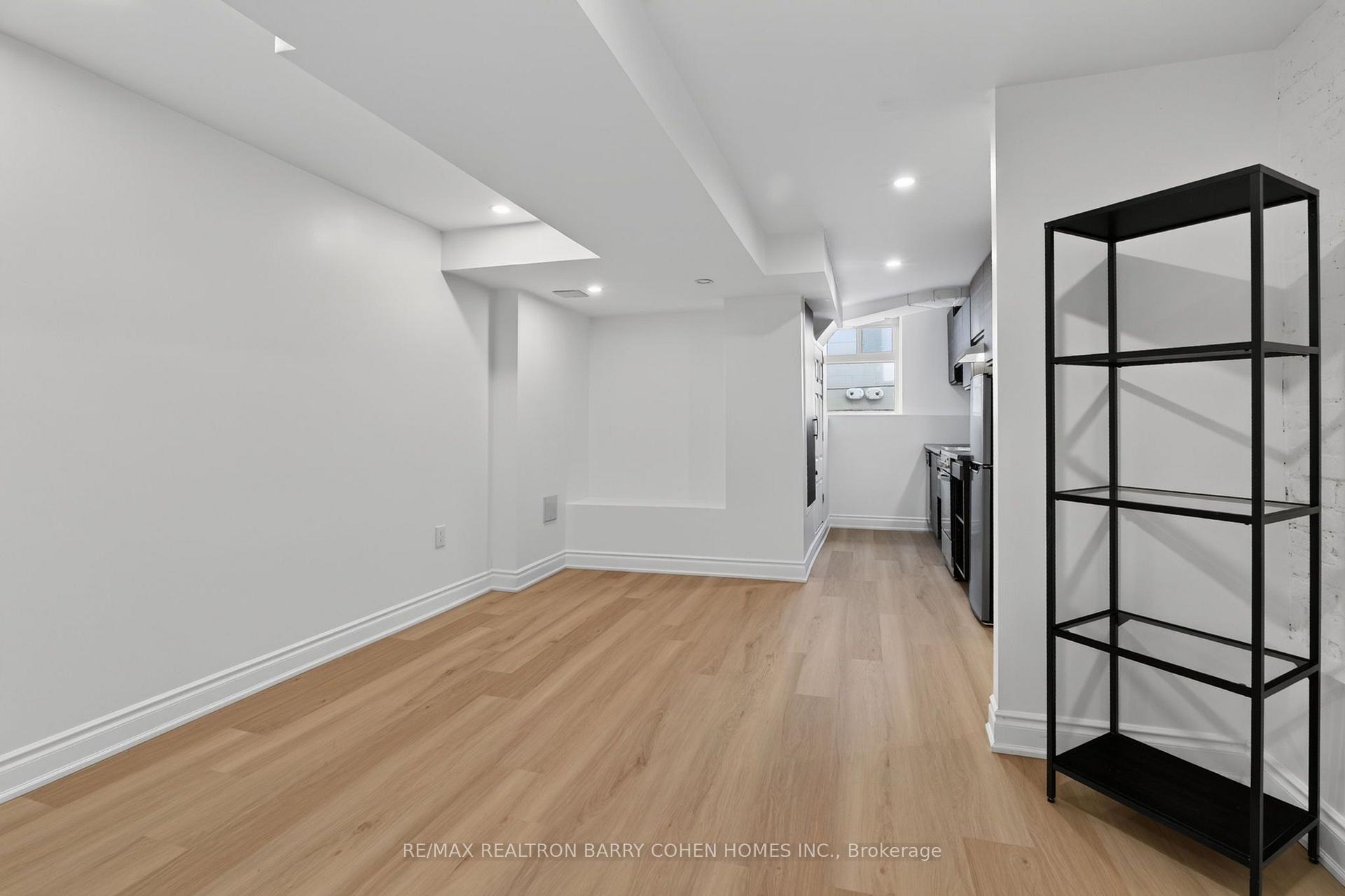 Photo 5 of Unit Lower, 371 Howland Avenue, Toronto, Casa Loma — HOMEH