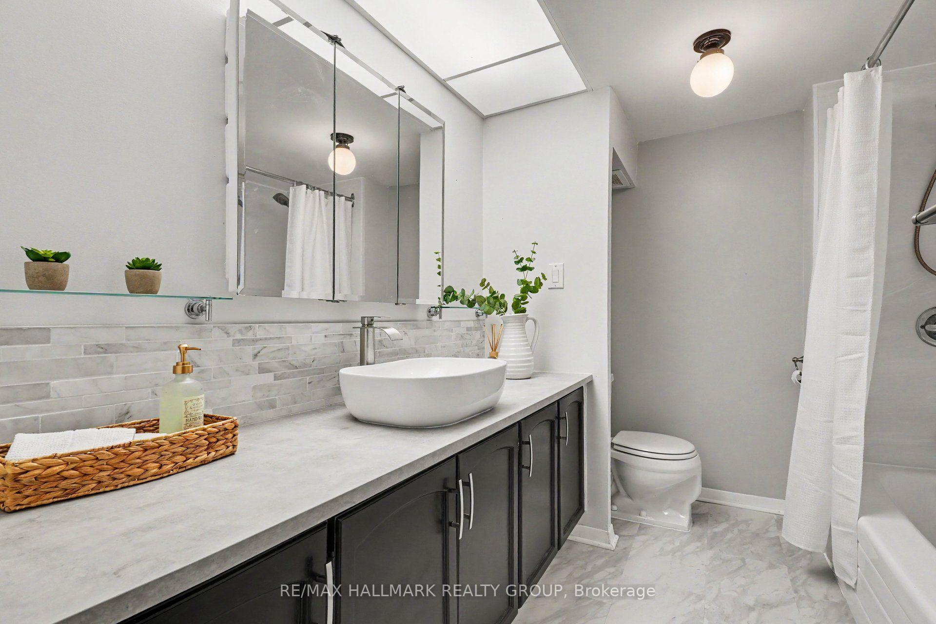 Photo 20 of Unit 401, 2630 Southvale Crescent, Ottawa, Sheffield Glen/Industrial Park — HOMEH