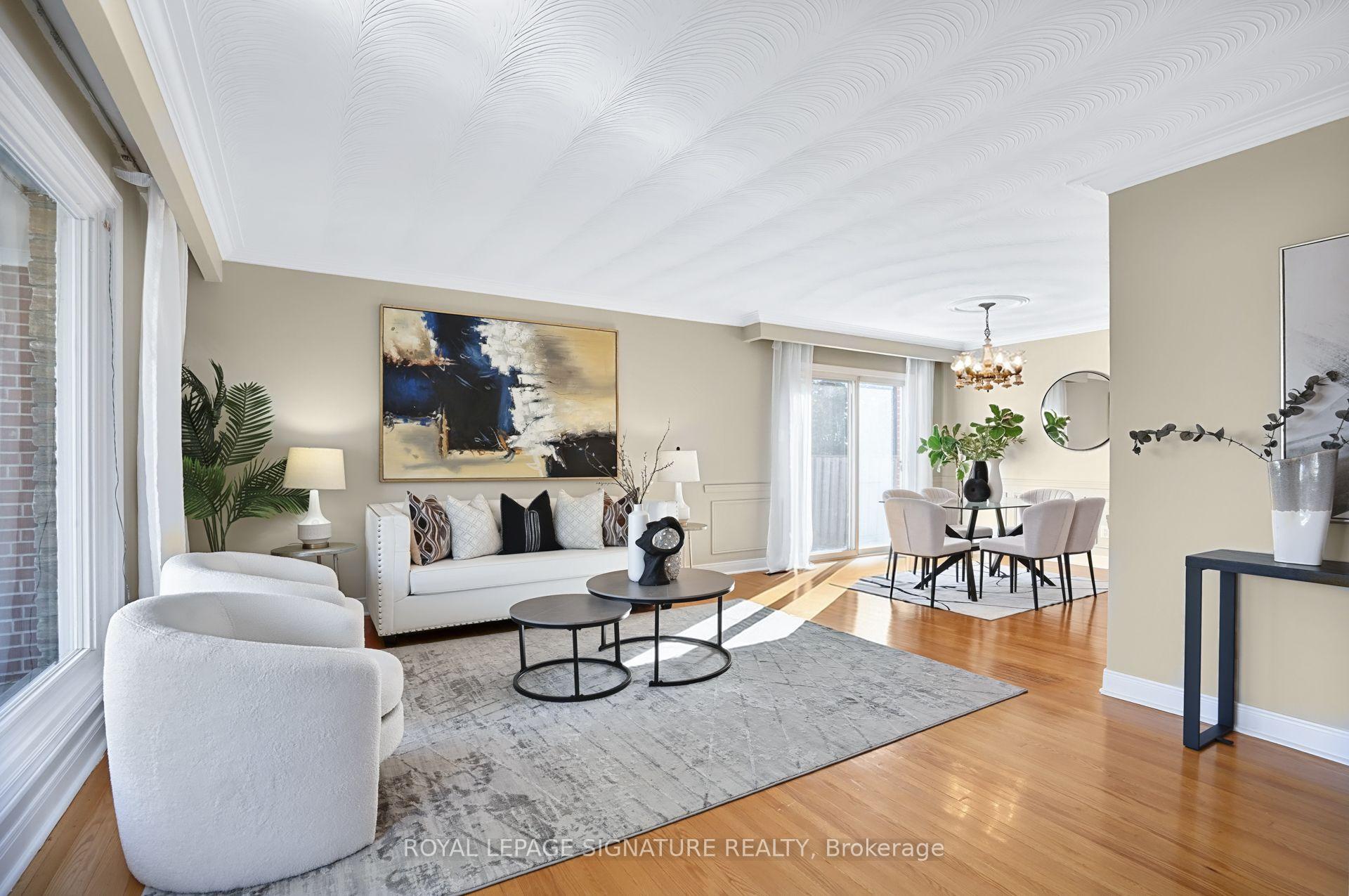 Photo 2 of 43 Kathrose Drive, North York, Pleasant View — HOMEH