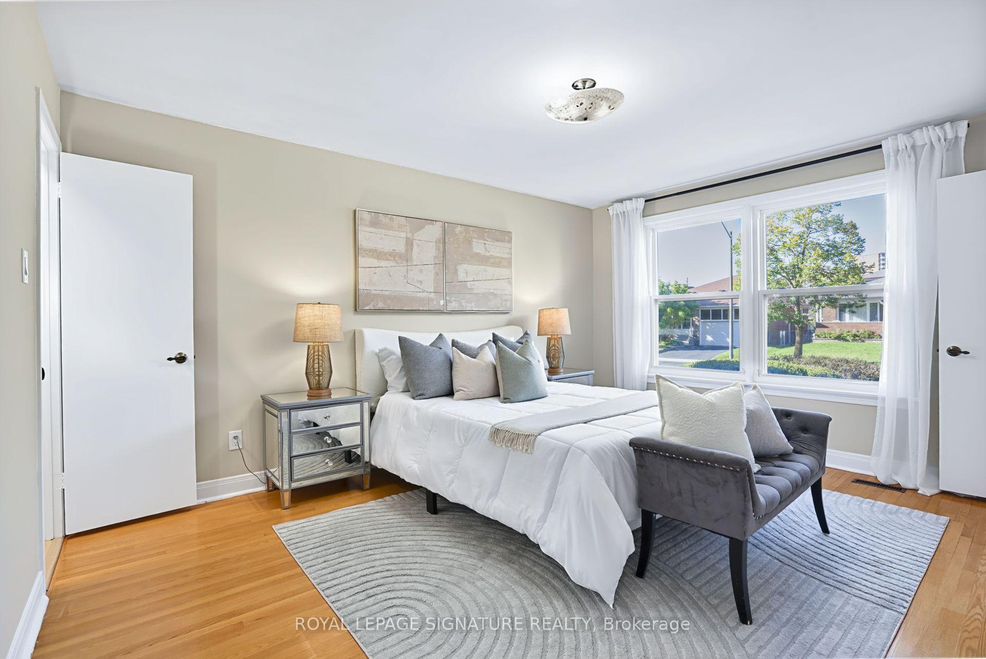 Photo 8 of 43 Kathrose Drive, North York, Pleasant View — HOMEH