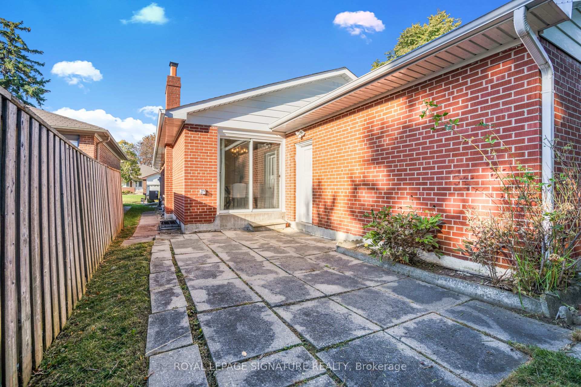Photo 30 of 43 Kathrose Drive, North York, Pleasant View — HOMEH