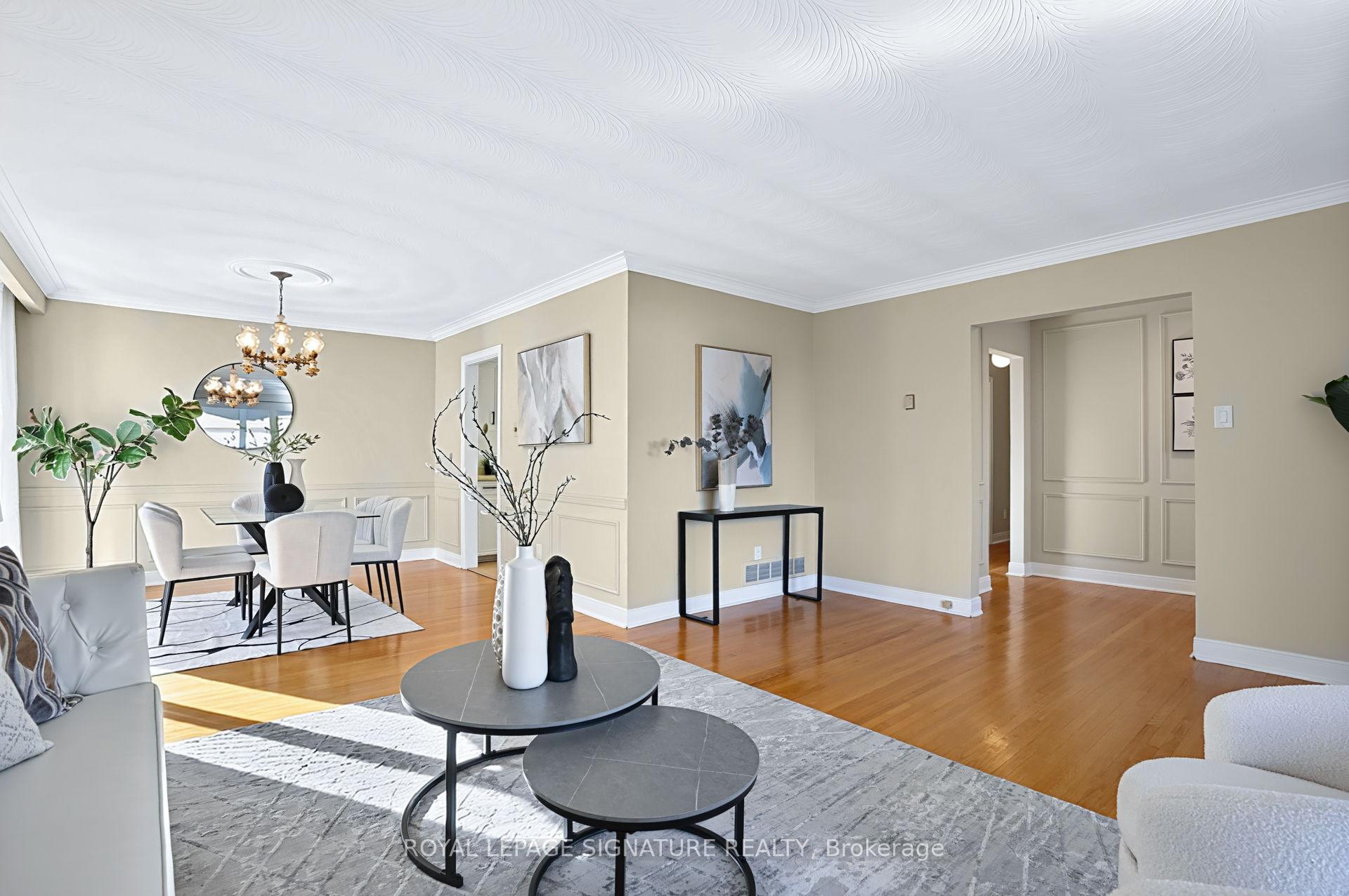 Photo 13 of 43 Kathrose Drive, North York, Pleasant View — HOMEH