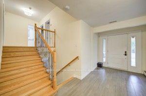 Photo 9 of 12 Westgate Boulevard, King, King City — HOMEH