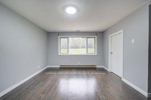 Photo 30 of 12 Westgate Boulevard, King, King City — HOMEH