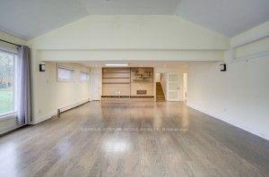 Photo 40 of 12 Westgate Boulevard, King, King City — HOMEH