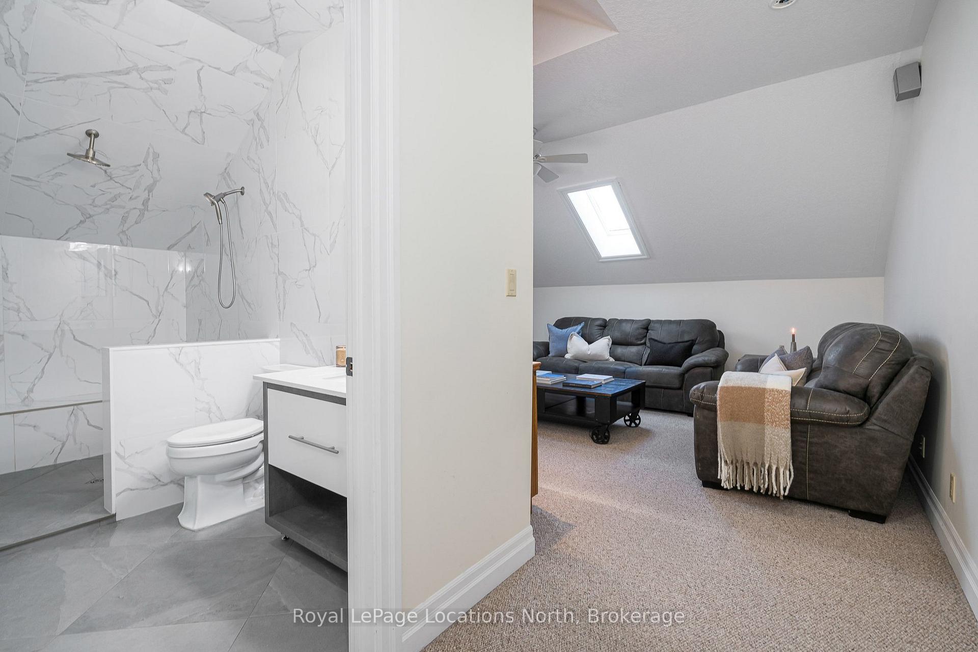 Photo 23 of 36 Saint Marie Street, Collingwood — HOMEH