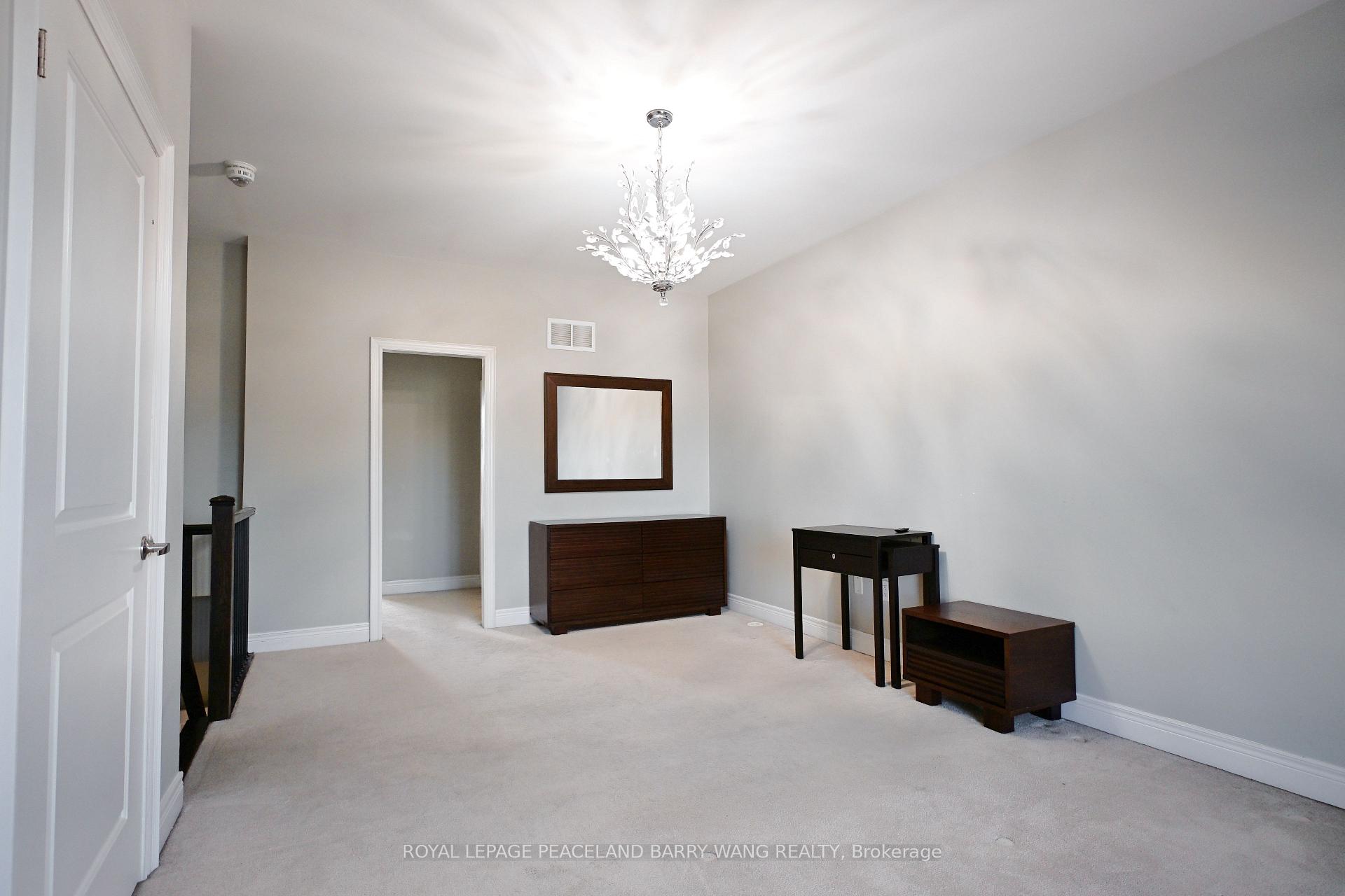 Photo 7 of Unit 57, 1812 Burnhamthorpe Road E, Mississauga, Applewood — HOMEH