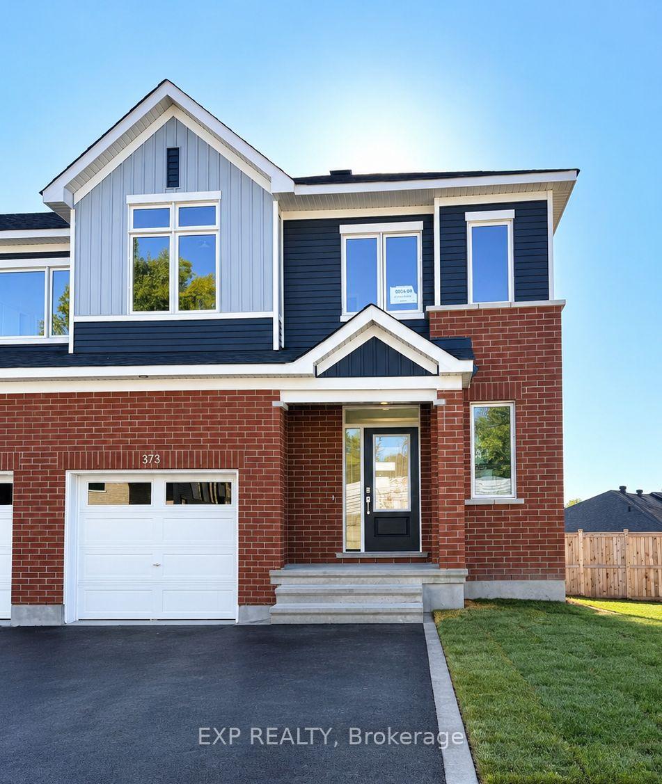 Front of 373 Falsetto Street