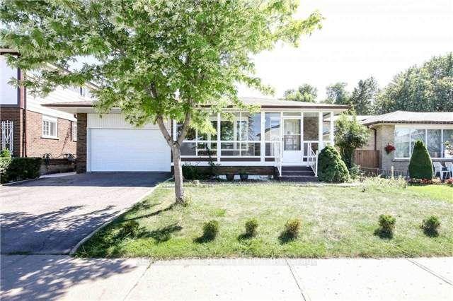 Photo 2 of Unit Upper, 4 Lawnmere Crescent, Scarborough, Agincourt South-Malvern West — HOMEH