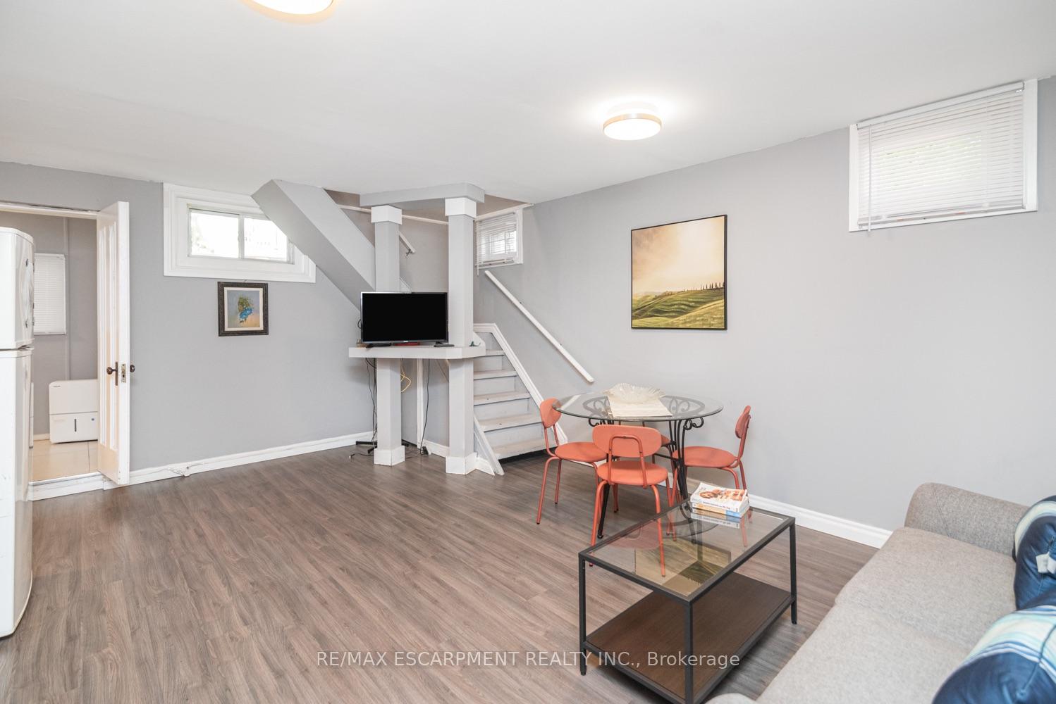 Photo 21 of Unit B, 70 Palace Street, Brantford, Downtown Core — HOMEH
