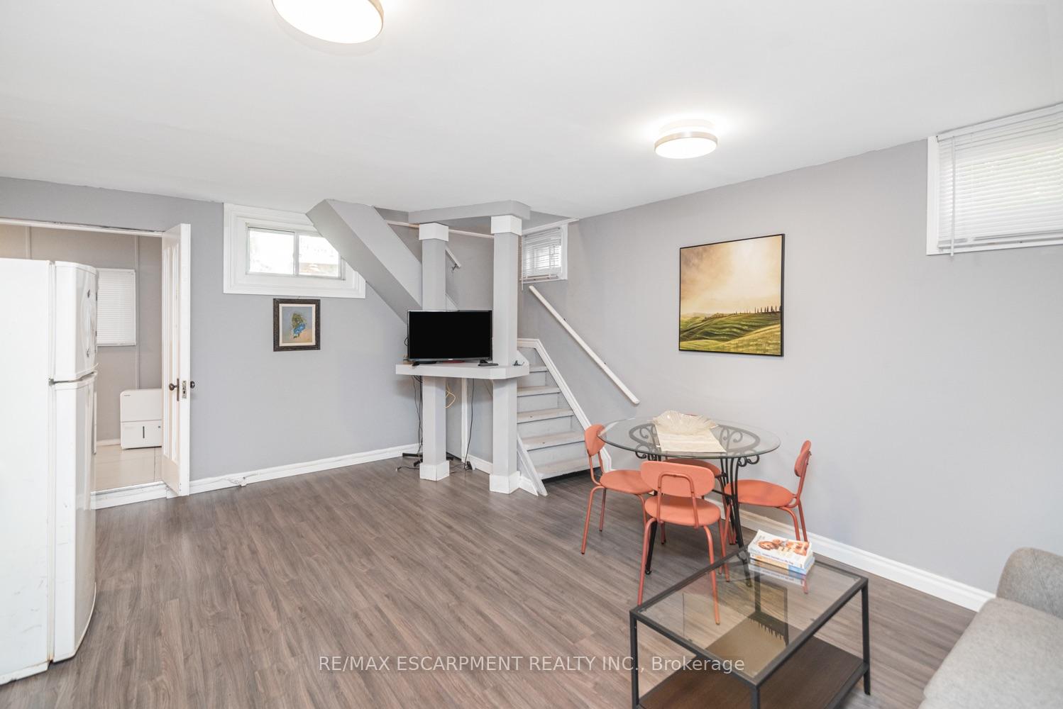 Photo 22 of Unit B, 70 Palace Street, Brantford, Downtown Core — HOMEH