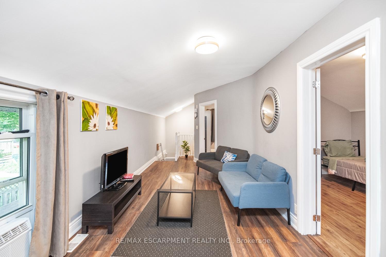 Photo 31 of Unit B, 70 Palace Street, Brantford, Downtown Core — HOMEH
