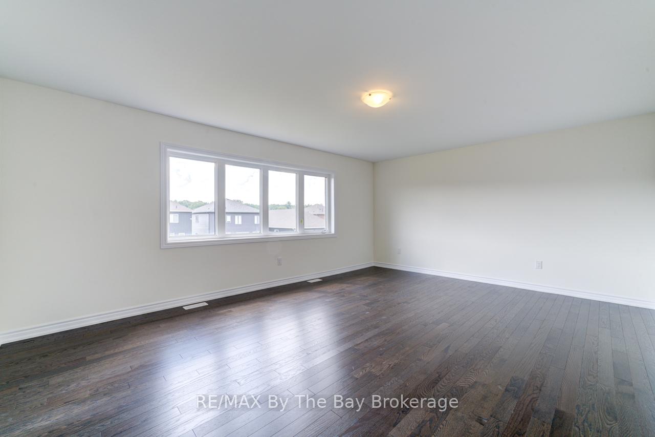 Photo 24 of 174 Mapleside Drive, Wasaga Beach — HOMEH