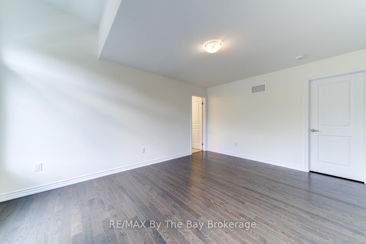 Photo 33 of 174 Mapleside Drive, Wasaga Beach — HOMEH