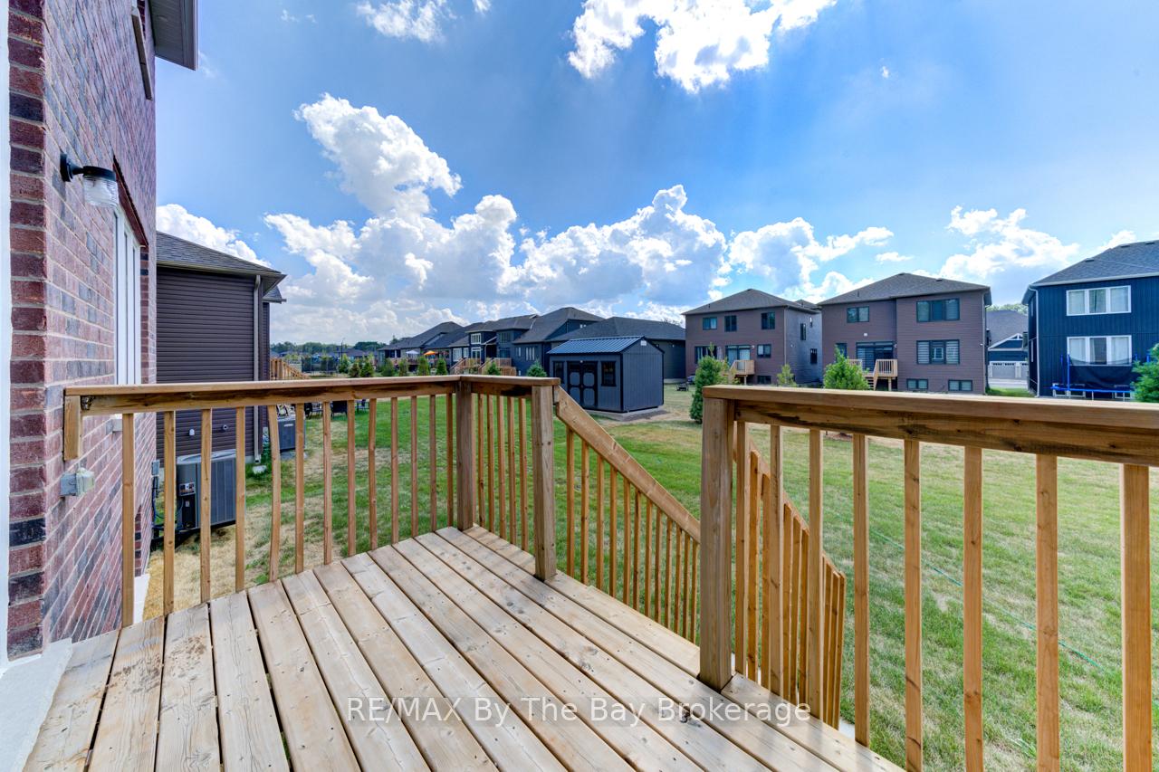 Photo 41 of 174 Mapleside Drive, Wasaga Beach — HOMEH