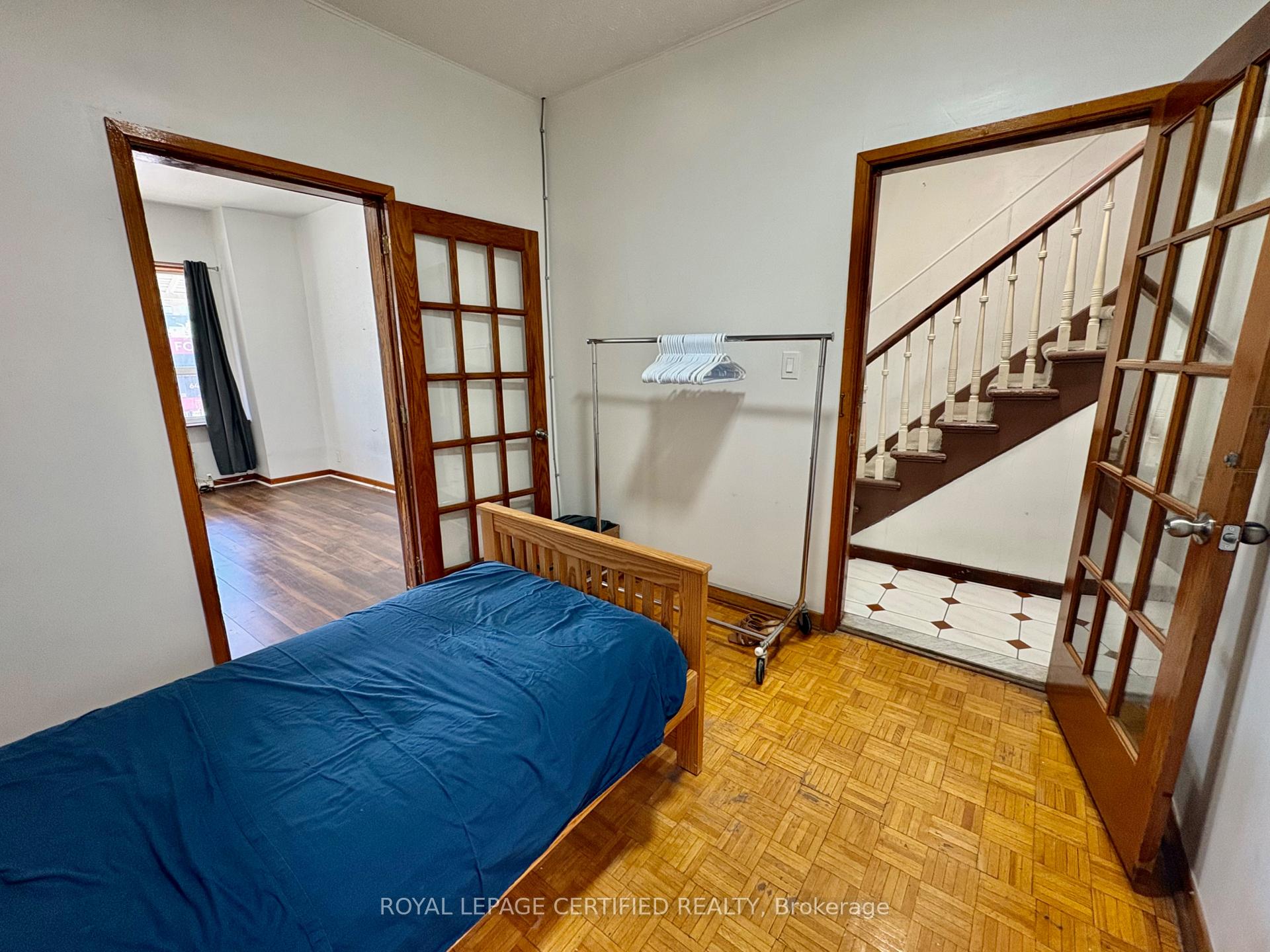 Photo 14 of 36 Mitchell Avenue, Toronto, Niagara — HOMEH