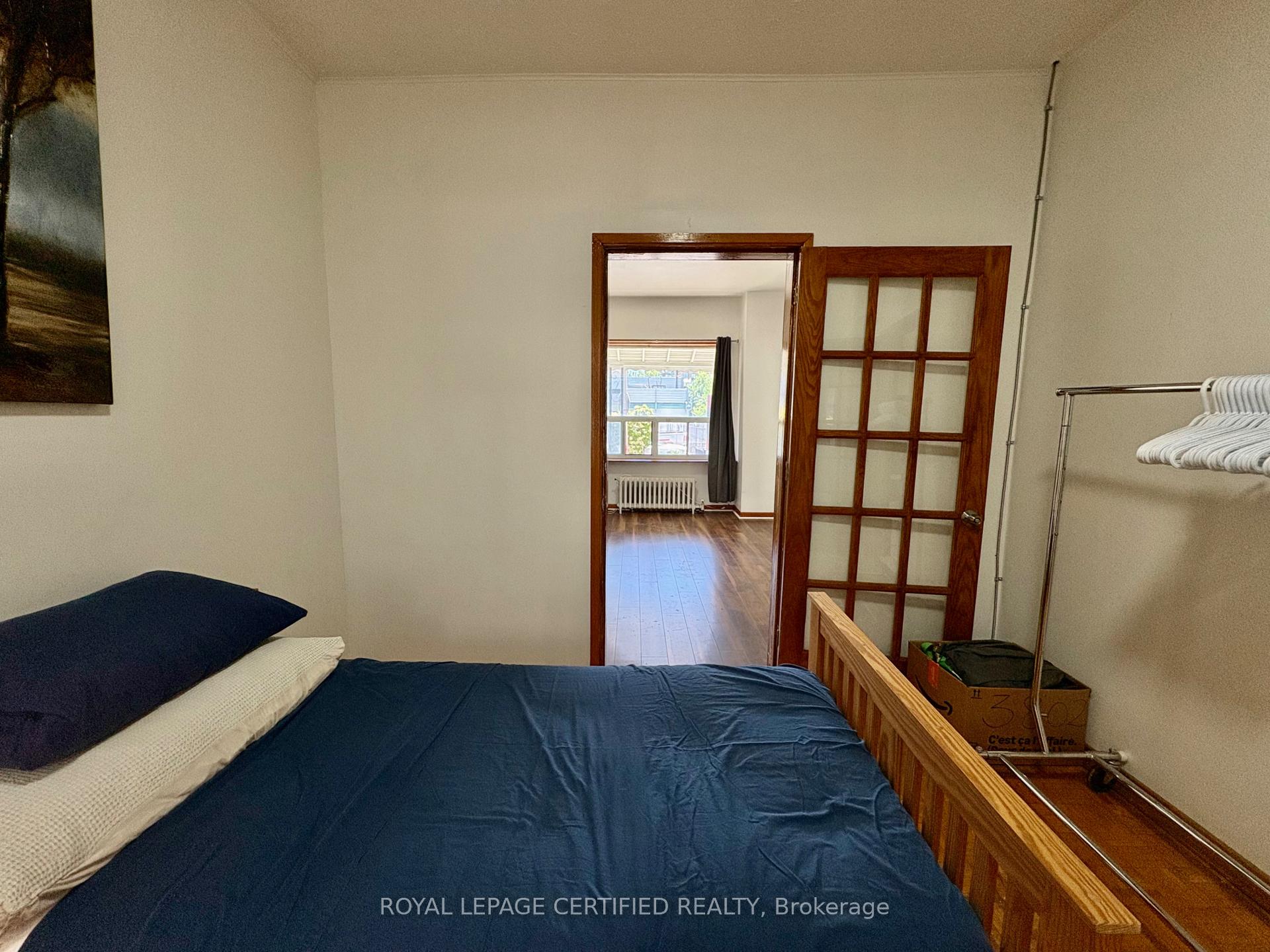 Photo 15 of 36 Mitchell Avenue, Toronto, Niagara — HOMEH
