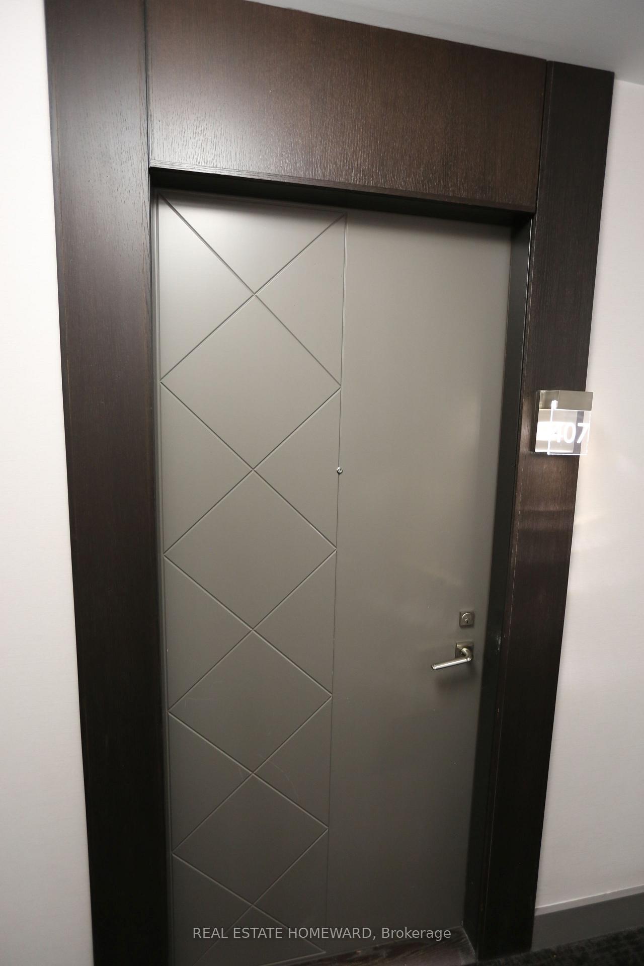 Photo 10 of Unit 407, 1 Old Mill Drive, Toronto, High Park-Swansea — HOMEH
