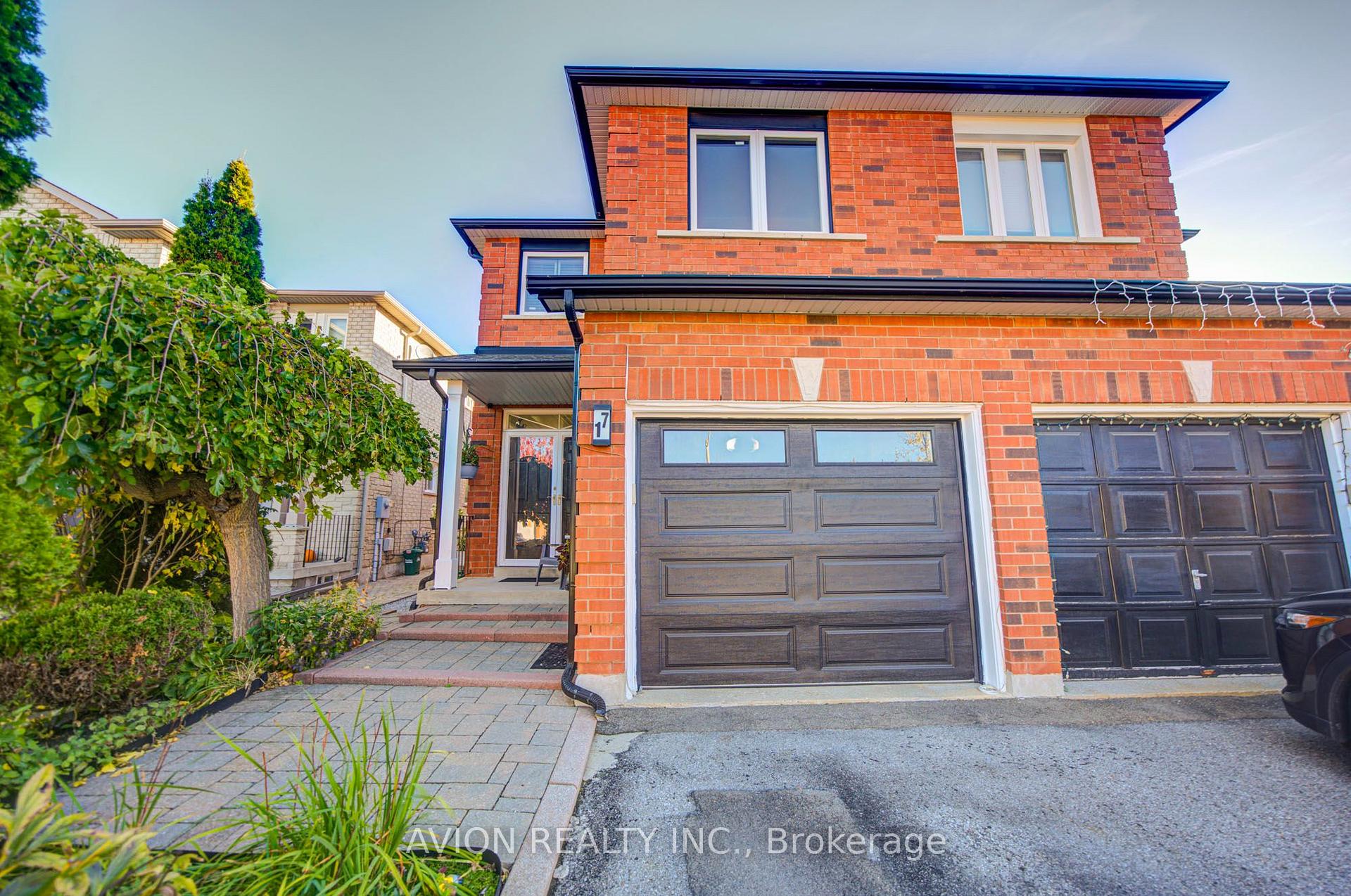 Front of 17 Indigo Street